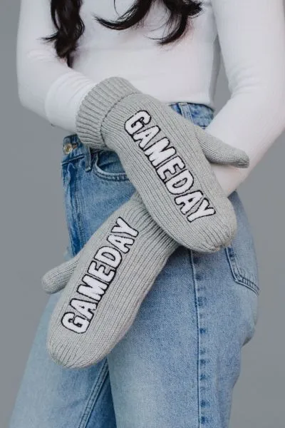M-472-GRAY