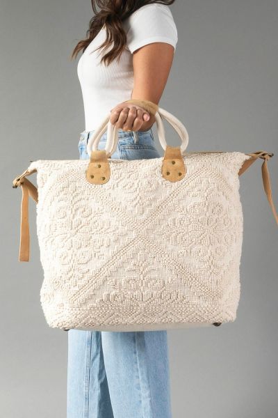 WOVEN-1073-CREAM