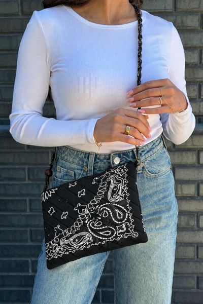 WOVEN-1133-BLACK